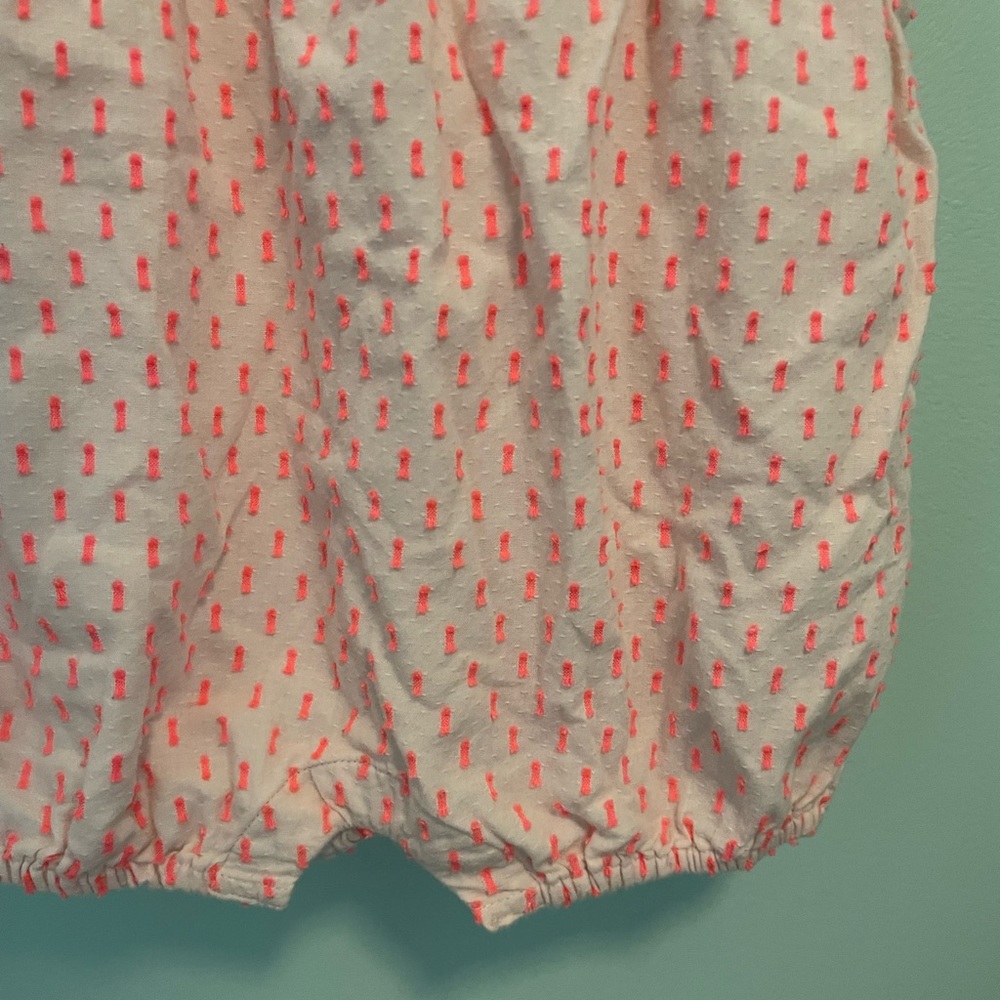 Baby Gap Ruffled Romper - Picture 3 of 7